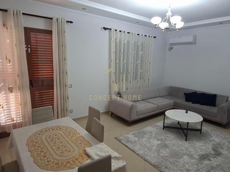Jepet me qera apartament 3+1+2 tek Rruga e Elbasanit