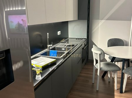 Jepet me qera apartamenti 1+1 ne Astir
