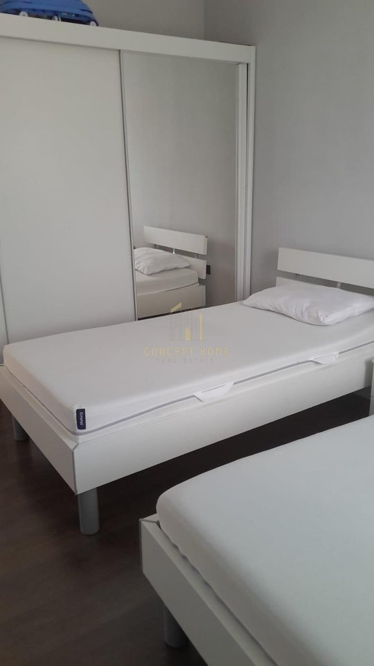 Apartment 2+1 for rent at Kodra Priftit/Price: 500 Euro /month