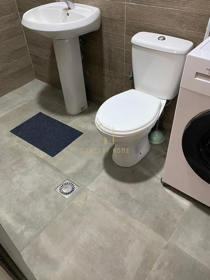 Apartament 1+1 Me Qira në Rruga 5 Maji, Tiranë - 400€ | 55 m²