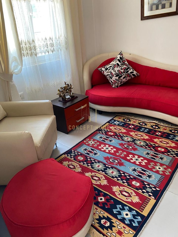 Apartament 1+1 Me Qira në Rruga 5 Maji, Tiranë - 400€ | 55 m²