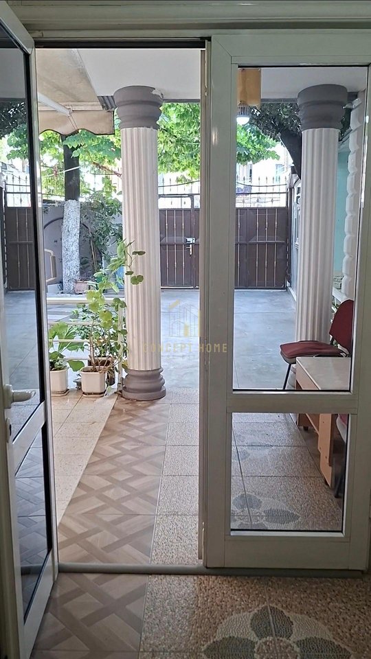 Jepet me qera shtepi private ne Kinostudio