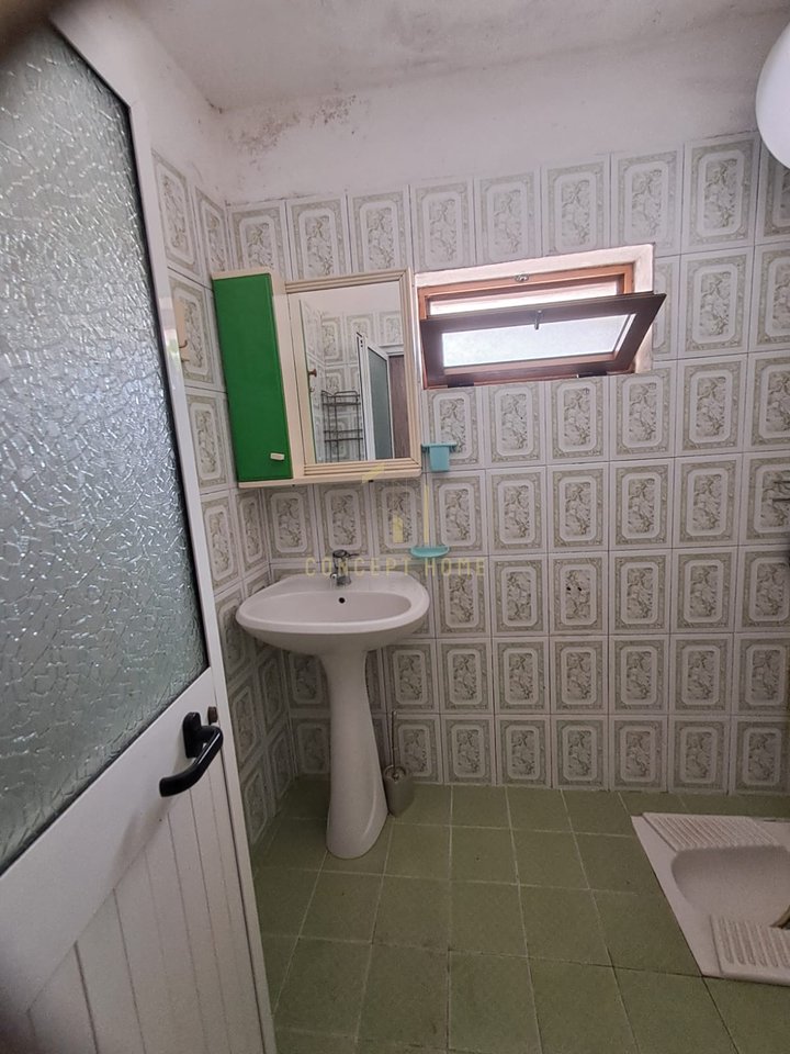 Apartment 1+1 for rent in Shkoze