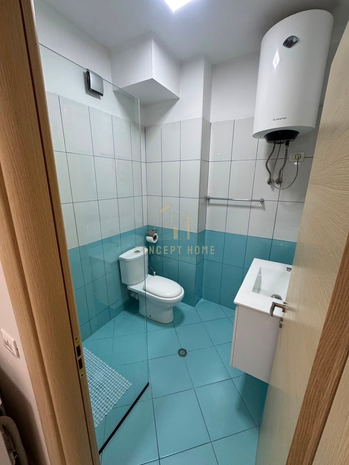 Jepet me qera apartament  1+1  ne Yzberisht