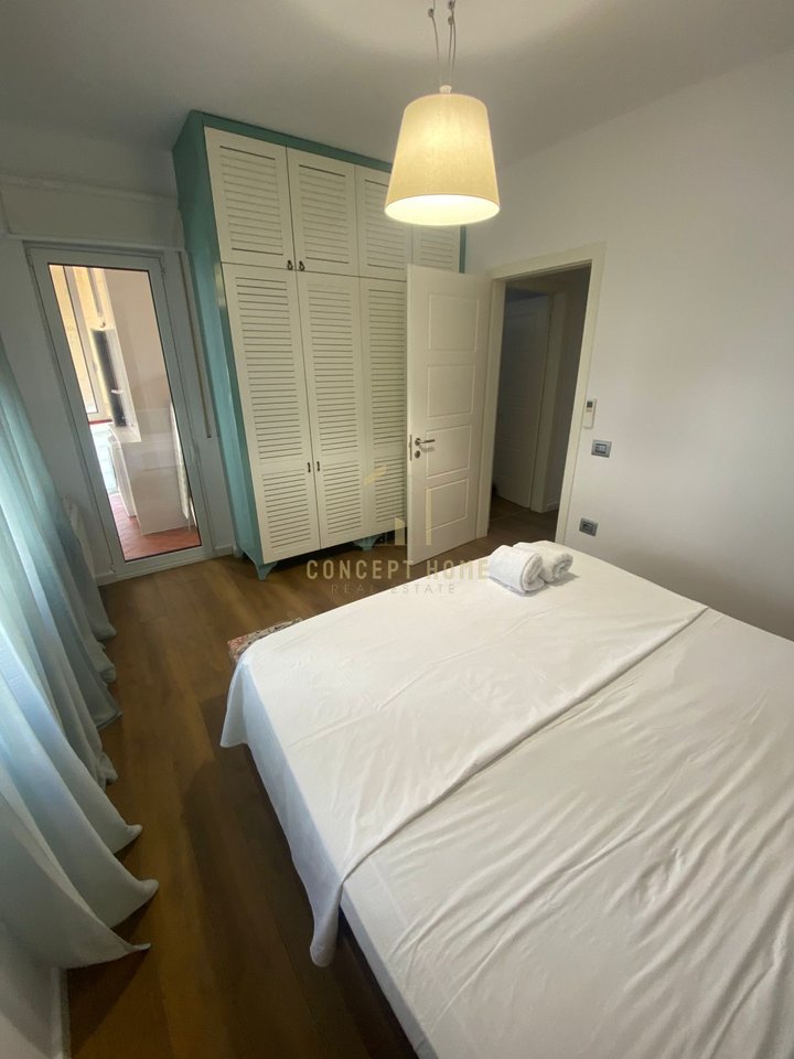 Apartament 2+2 Me Qira në Liqeni i Thatë, Tiranë - 900€ | 105 m²