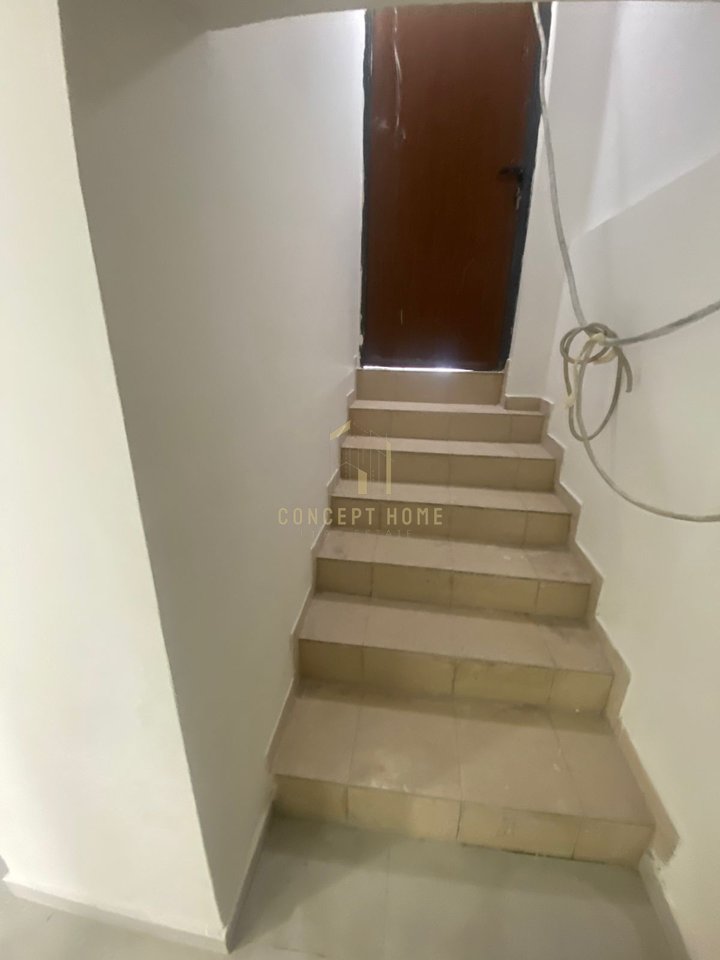 Shop For Rent on Durrës Street, Tirana - 5000€ | 150 m²