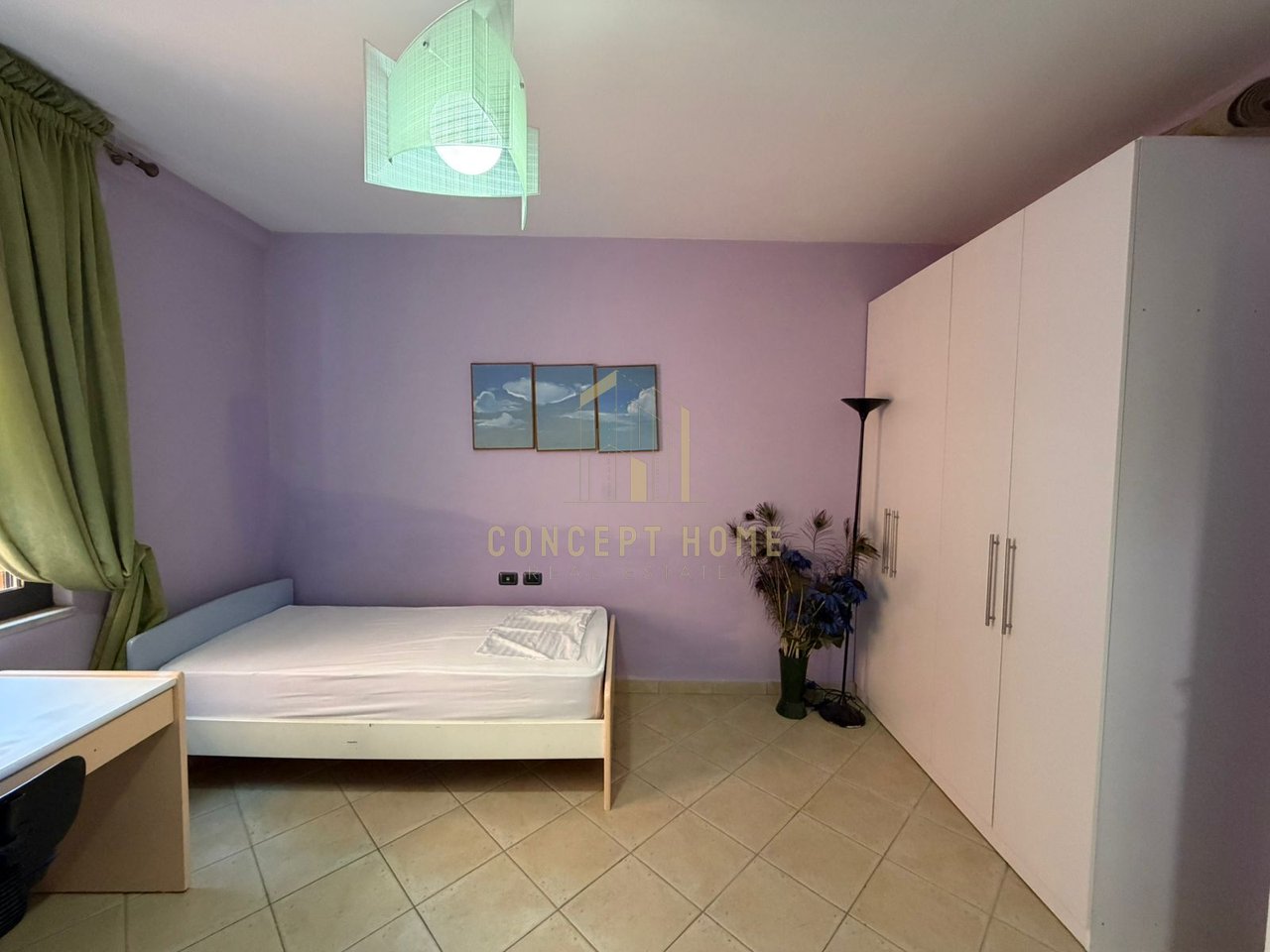 Jepet me qera apartament 2+1+2 ne Qender