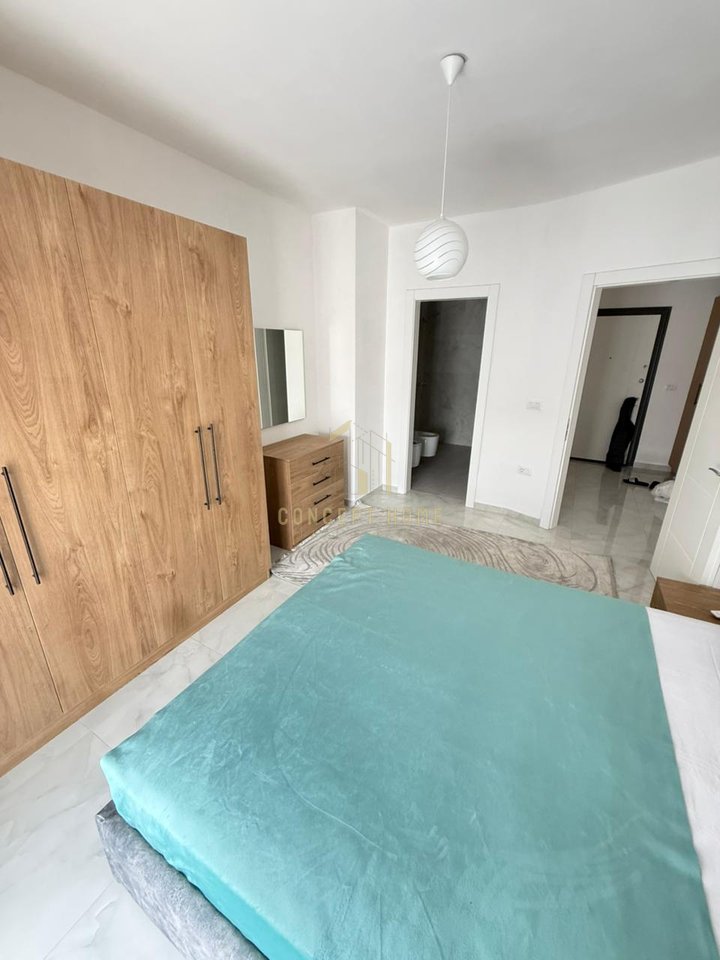 Affittasi appartamento 2+1+2 ad Astir