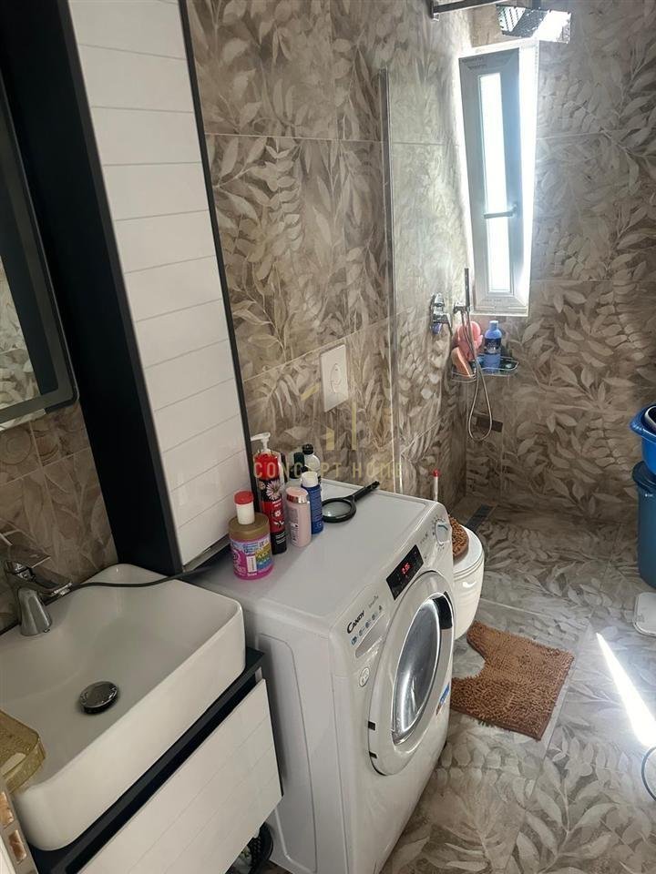 Casa privata in vendita a Ali Dem