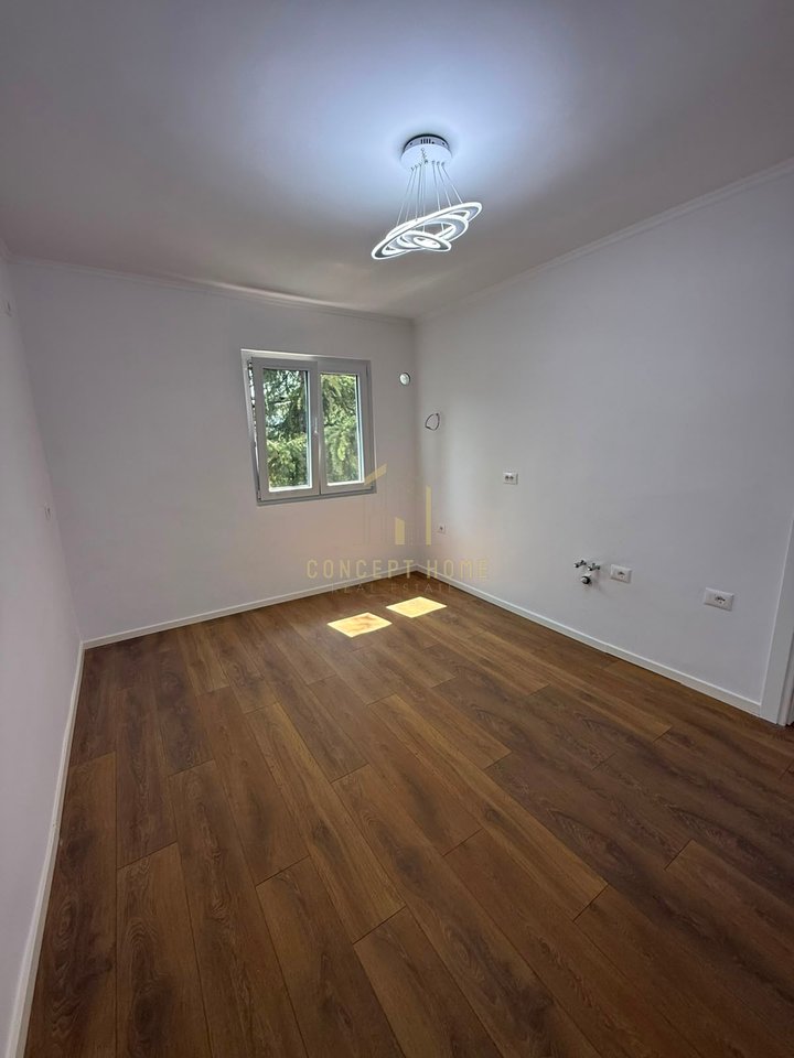 Appartamento 1+1 in Vendita a Xhamllik, Tirana - 94.000€ | 34 m²