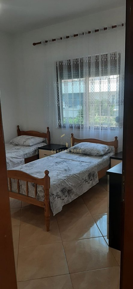 Jepet me qera Apartament 1+1  tek 5 Maji