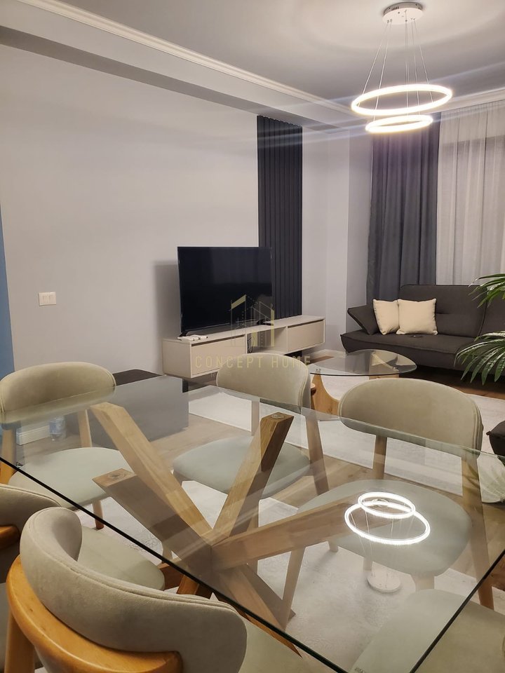 Jepet me qera apartment 2+1+2 tek Liqeni i thate