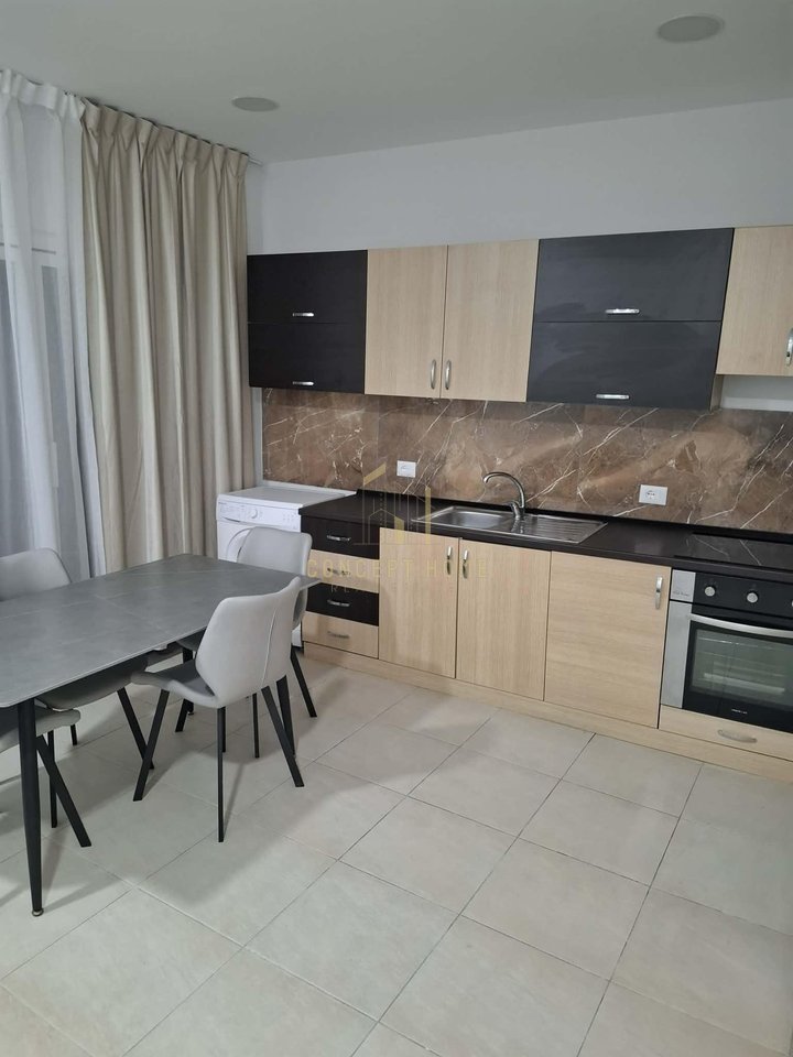 Apartment 1+1+parking space for rent in Kinostudio