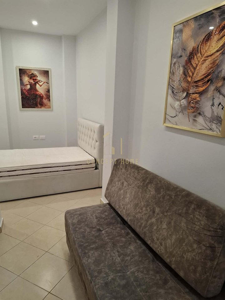 Apartment 1+1+parking space for rent in Kinostudio