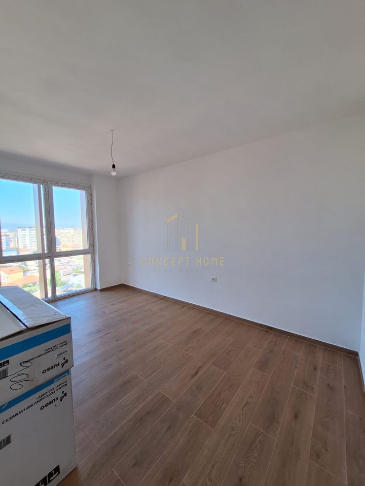 Jepet me qera Apartament 1+1 Bulevard i Ri