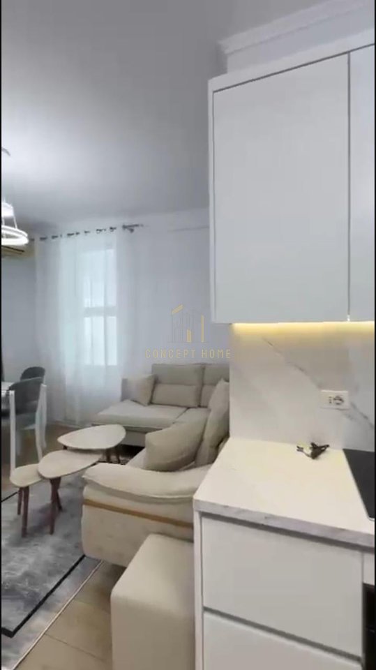 Appartamento 2+1 in vendita ad Astir
