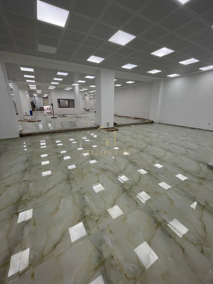 Industrial space for rent in Fresk