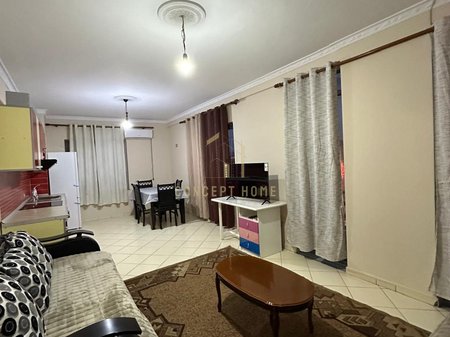 Jepet me qera apartament 2+1 ne Astir
