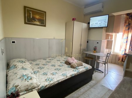 Garsoniere Me Qira në Rruga 5 Maji, Tiranë - 370€ | 38 m²