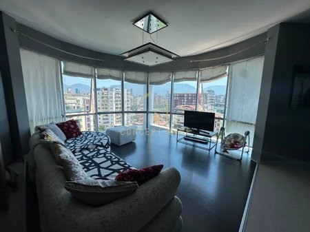 Jepet me qera apartament 2+1+2.