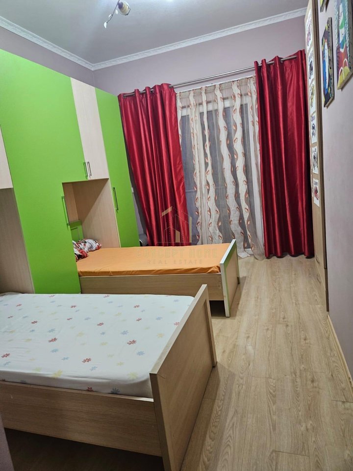 Appartamento 2+1 in vendita a Qytet Studenti