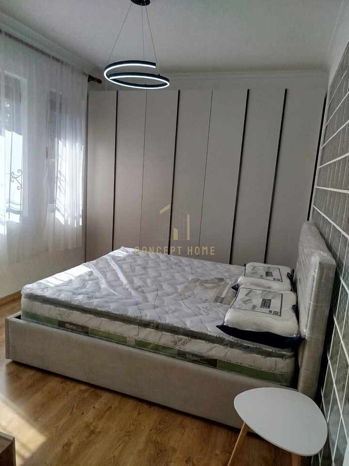 Vendesi appartamento 1+1 a Fresk