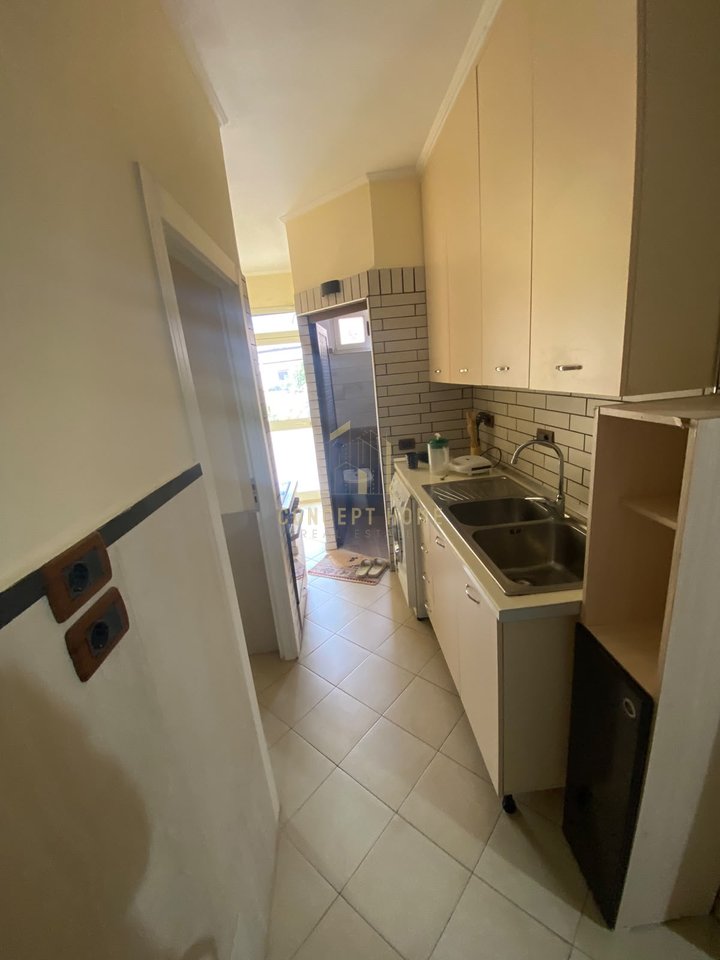 Appartamento 1+1 in Affitto in Via 5 Maji, Tirana - 450€ | 55 m²