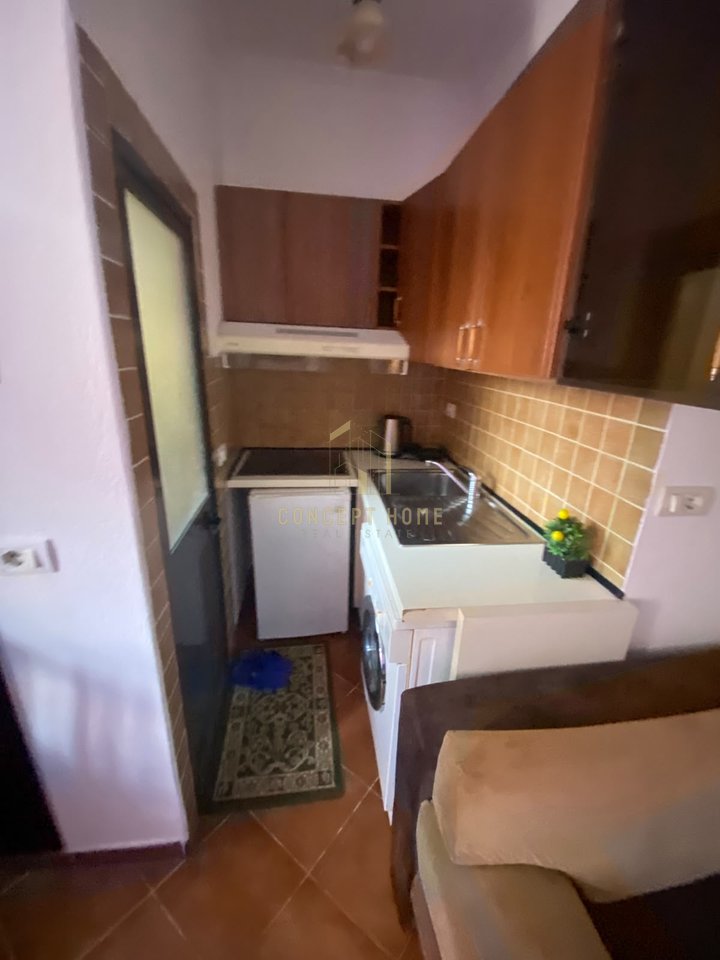Garsoniere  Me Qira në Rruga 5 Maji, Tiranë - 380€ | 40 m²