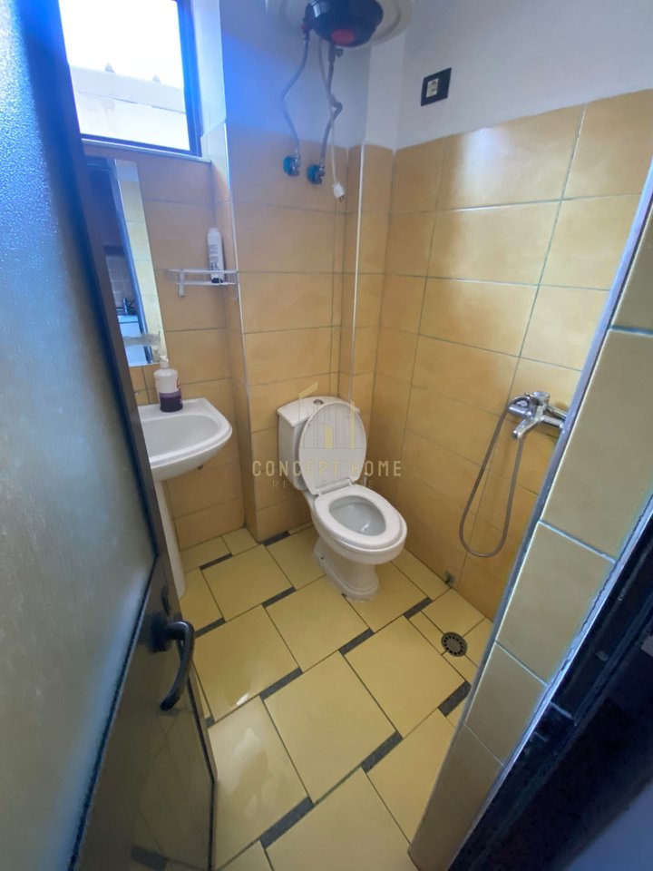 Garsoniere  Me Qira në Rruga 5 Maji, Tiranë - 380€ | 40 m²