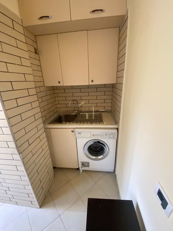 Appartamento 1+1 In Affitto in Via 5 Maji, Tirana - 360€ | 55 m²