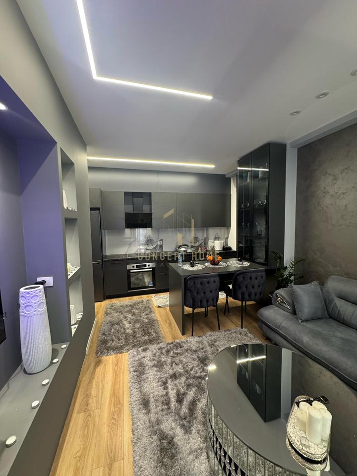 Apartment 2+1+2 for rent in Kamez