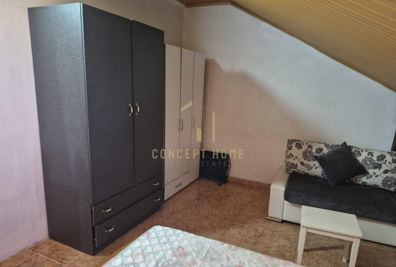 Casa privata in affitto/papafingo 2+1 a Rrethi i shkozes