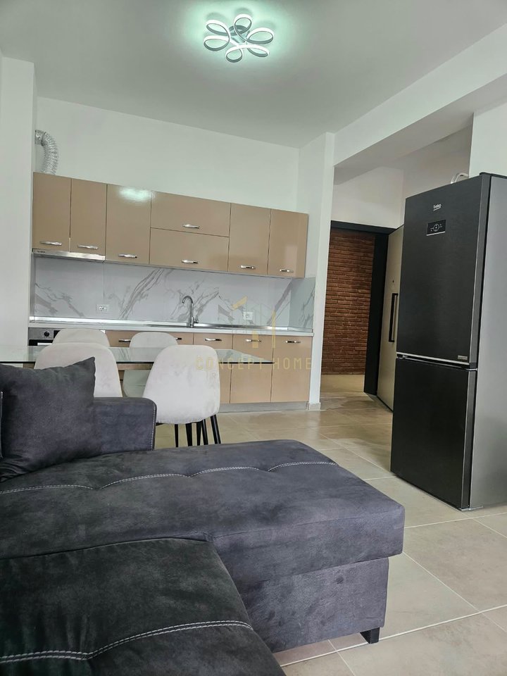 Jepet me qera apartament 1+1 ne Yzberisht