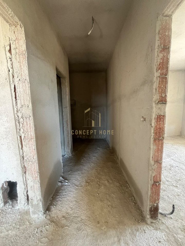 Shitet Apartament 2+1 ne Kamez