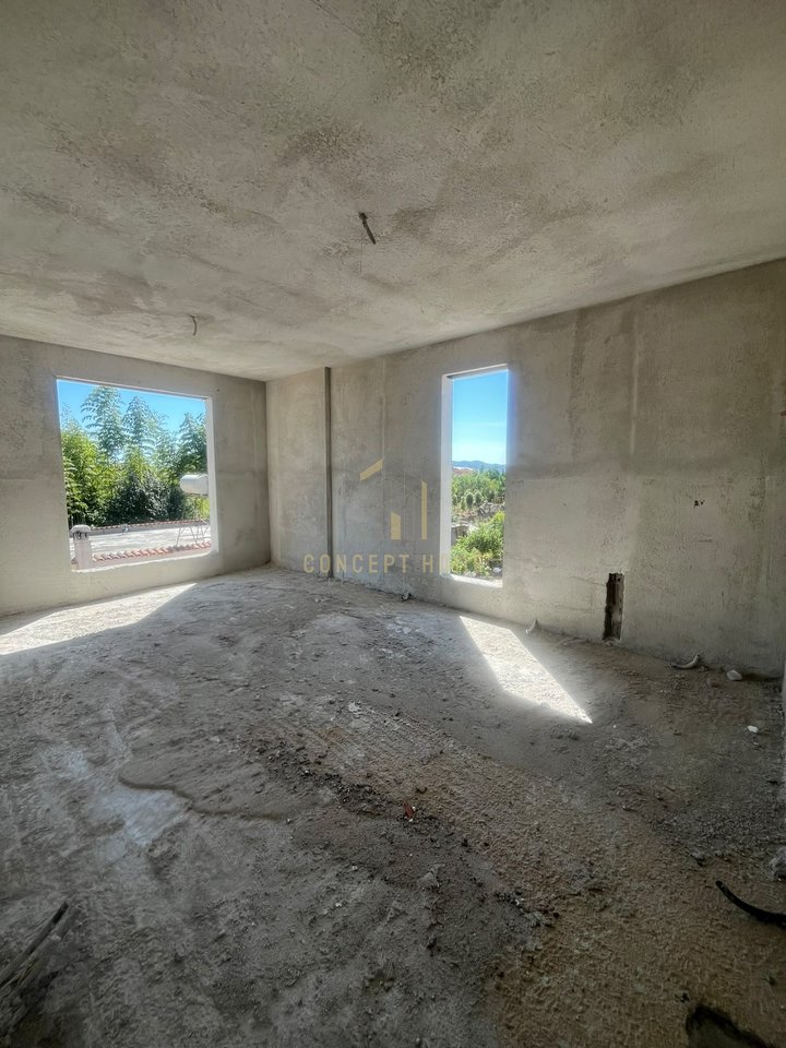 Shitet Apartament 2+1 ne Kamez
