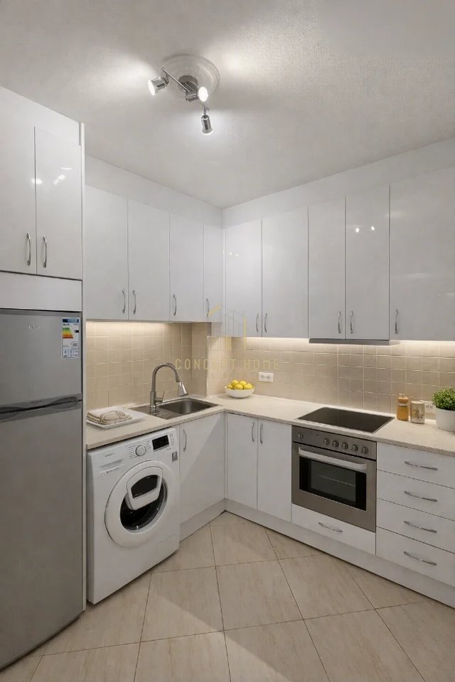 Shitet apartament 2+1 tek Liqeni i Thate