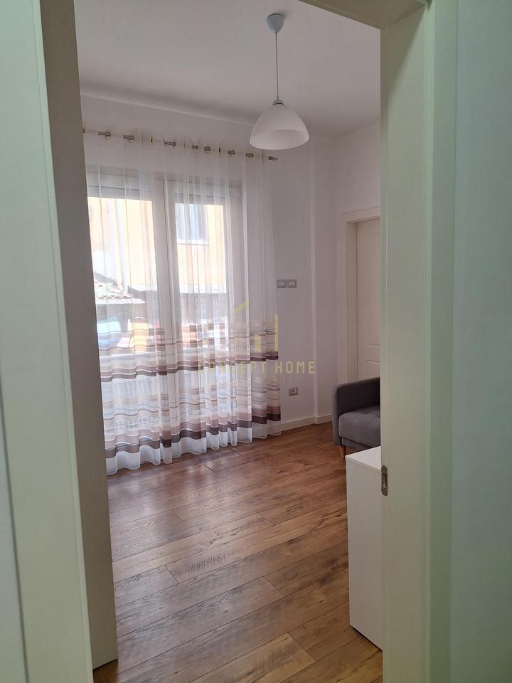 Jepet me qera Apartament 2+1+2 tek Rruga Elbasanit
