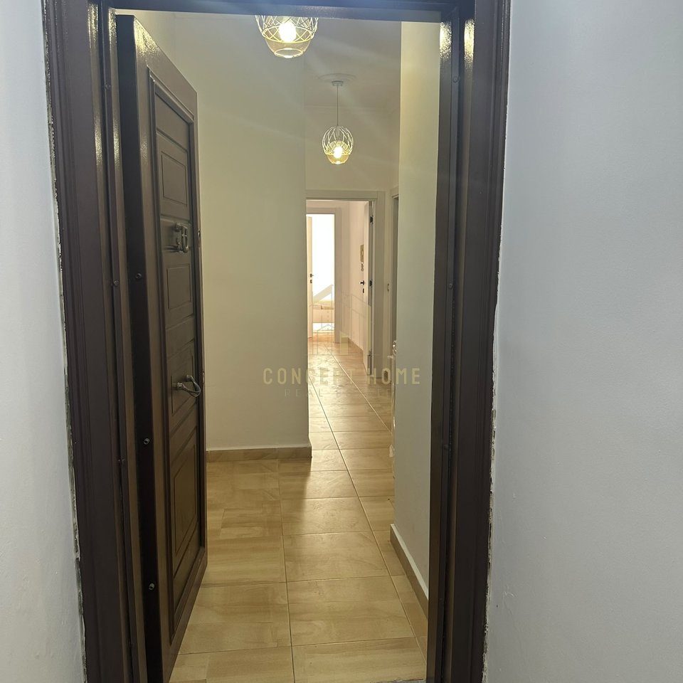 Jepet me qera Apartament 3+1+2 ne Brryl