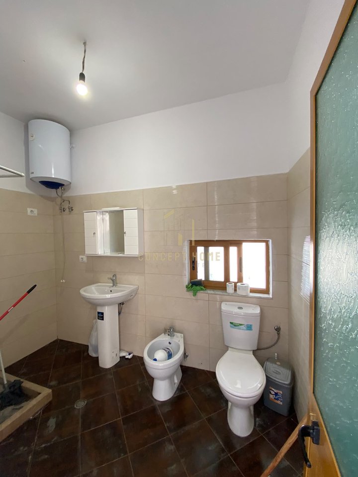 Jepet me qera apartament 2+1+2 ne Astir