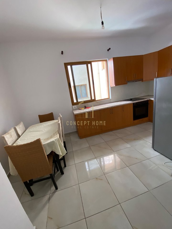 Jepet me qera apartament 2+1+2 ne Astir