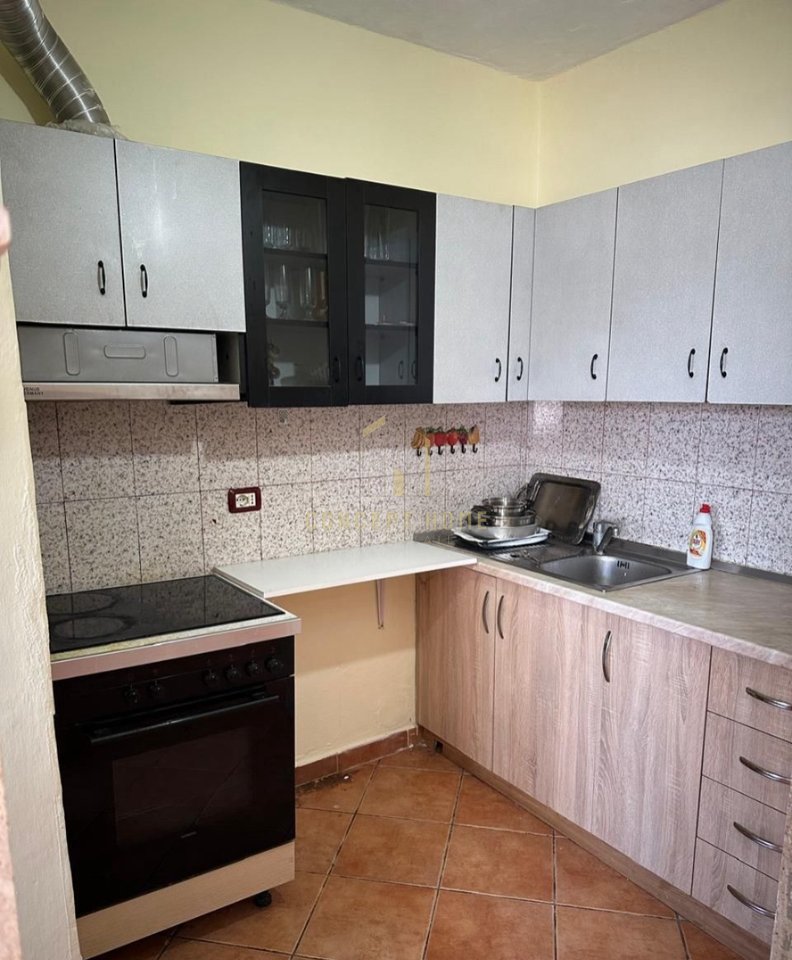 Stato Appartamento 1+1 a Laprak/Prezzo:115.000 Lek