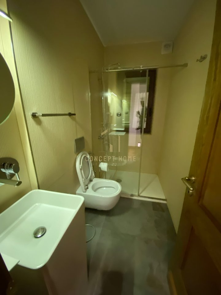 Penthouse di Lusso in Affitto presso il Giardino Zoologico