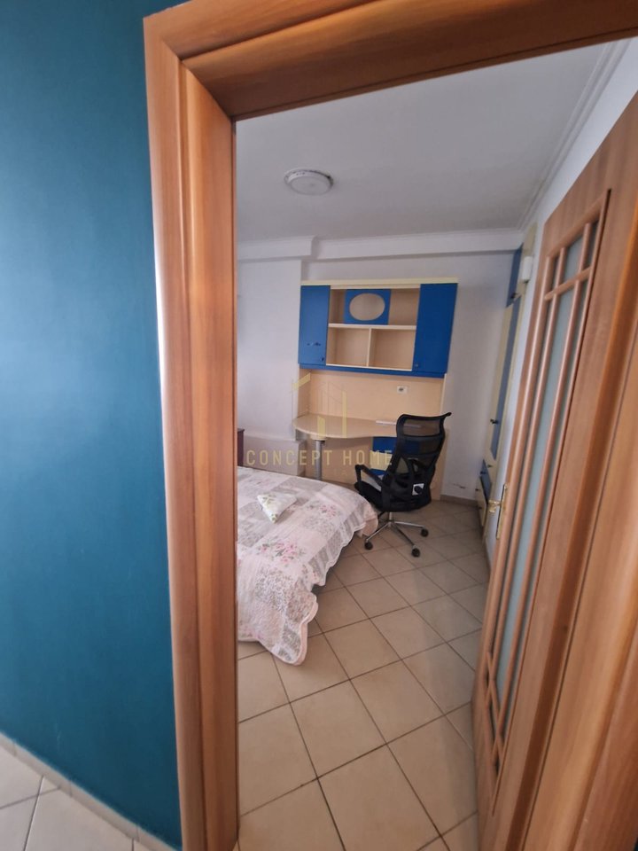 For rent apartment 3+1+2+3 Opposite Delijorgjit/Kavajes St.