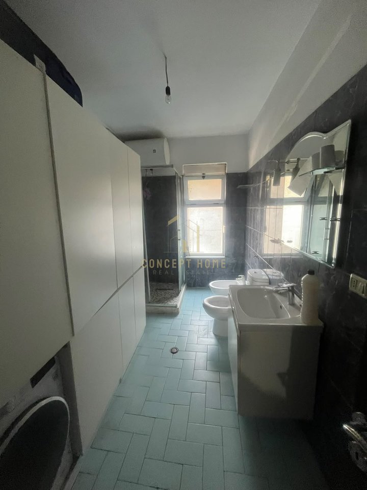 Appartamento 2+1 in affitto ad Astir