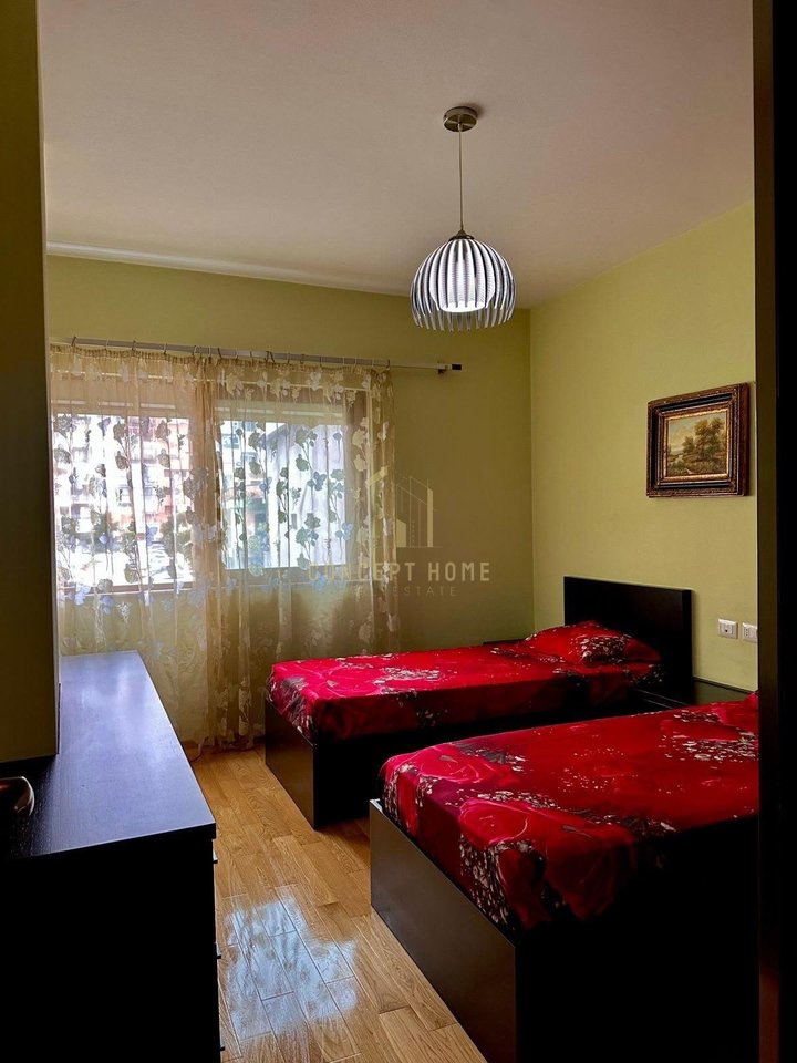 Vendesi in vendita Appartamento 2+1+2 a Astir
