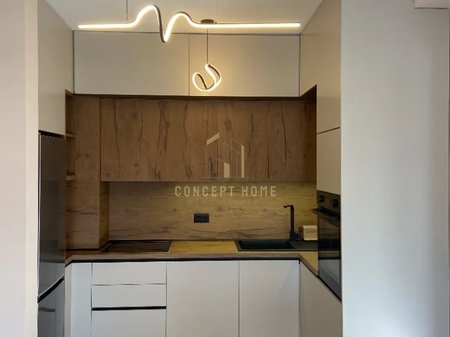 Jepet Apartament 2+1 te Univers City/Cmimi:55.000 Lek