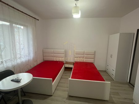 Monolocale in Affitto presso l'Ospedale QSUT (Madre Teresa), Tirana - 350€ | 35 m²