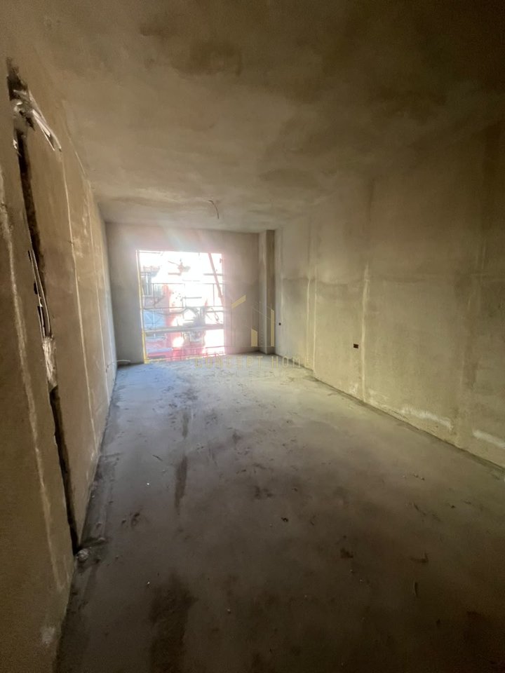 Apartment 2+1+2 for Sale in Brryl