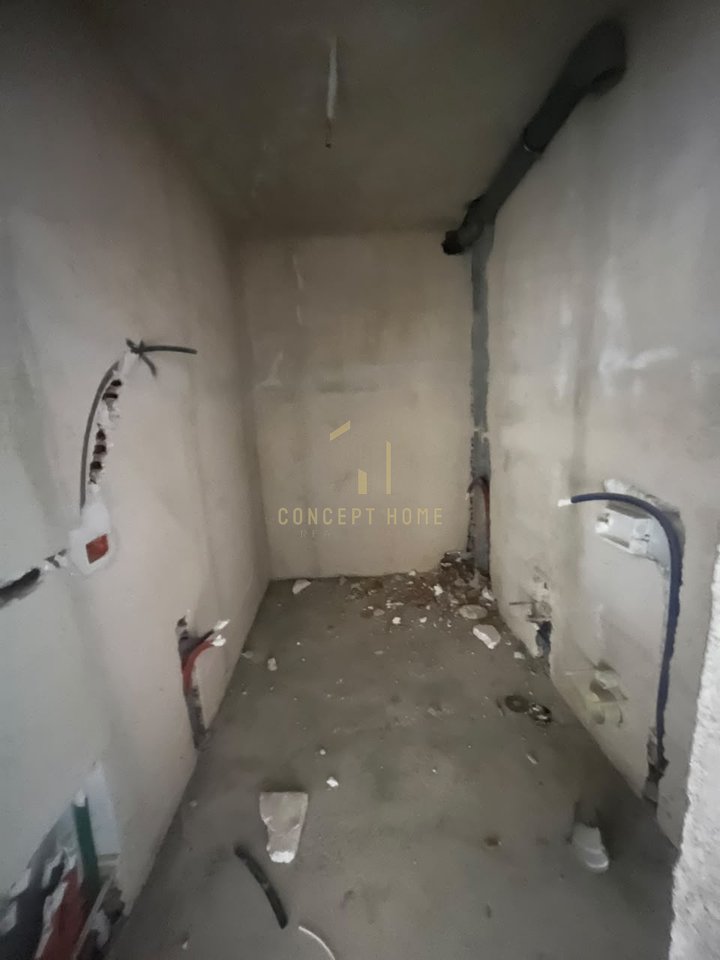 Apartment 2+1+2 for Sale in Brryl