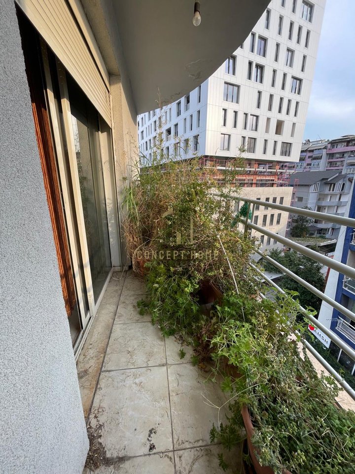 For rent 2+1 apartment at the Paris Commune